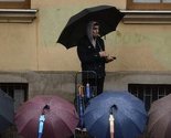 Sutra pljuskovi sa grmljavinom, moguć i grad