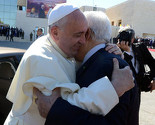 Papa Franjo sastao se s palestinskim predsjednikom Abbasom