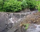 Selo Kolići kod Zenice odsječeno od civilizacije: Veliki krater progutao put