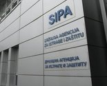 SIPA pretresa objekte u USK zbog neovlaštenog prometa oružjem
