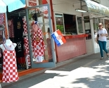 U zapadnom dijelu Mostara uzvrela atmosfera u iščekivanju utakmice Brazil - Hrvatska