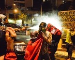 Brazilci i sinoć protestovali, policija spriječila šetnju do Maracane