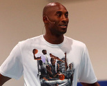 Kobe Bryant u Brazilu pokazuje nogometne vještine