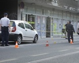 Muškarac koji je jučer ranjen u centru Sarajeva u teškom stanju, policija traga za napadačem