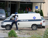 Nakon pokušaja ubistva u Tuzli: Supruga van životne opasnosti, muža u bolnici čuva policija