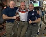 Astronauti na ISS-u izgubili opkladu i ostali bez kose