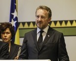 Izetbegović: Nema adekvatnijeg mjesta od Sarajeva da ujedinjeni pošaljemo planetarnu poruku mira