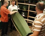 Tabuti sa posmrtnim ostacima žrtava genocida spremni za transport prema Potočarima