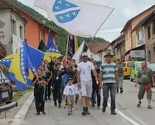 Učesnici Marša mira stigli iz Žepe, u koloni i djeca