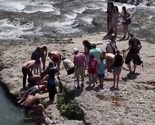 Pogledajte umalo fatalan skok američkog turiste sa Starog mosta