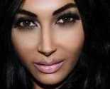 Djevojka potrošila čitavo bogatstvo kako bi izgledala kao Kim Kardashian