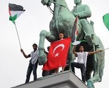 Brisel: Hiljade ljudi dalo podršku Palestincima, zapaljene američka i izraelska zastava