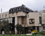 Mirno okupljanje nezaposlenih ispred zgrade Parlamenta FBIH