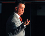Van Gaal igračima naredio da govore engleski