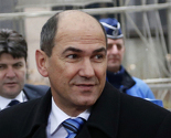 Slovenija: Janez Janša iz zatvora u parlament
