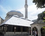 Historijska džamija u Mostaru mjesecima zatvorena