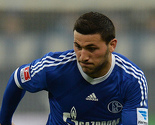 Sead Kolašinac napustio teren zbog povrede, zabrinuo čelnike Schalkea