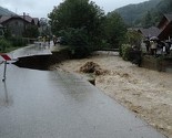 U Brčkom nabujala rijeka odnijela put, kritično u Palanci i Gornjem Rahiću