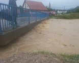 Srebrenik: Rijeka Tinja probila sve nasipe, ugroženi ljudski životi