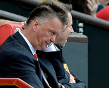 Van Gaal debitovao porazom, Swansea pobijedio na Old Traffordu