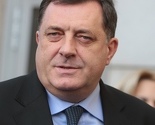 Dodik: Neću se polijevati vodom, ali ću donirati 500 KM