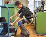Chairless Chair će vam omogućiti da sjedite gdje god poželite