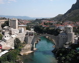 Mostar: Pokušaj samoubistva skokom sa trećeg sprata