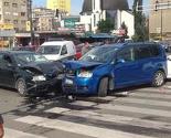 Sarajevo: Sudar tri vozila na Čengić Vili, među povrijeđenima i beba