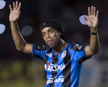 Ronaldinhove lopte još uvijek imaju "oči"