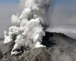 U erupciji vulkana u Japanu poginulo 30 planinara