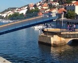 Objavljen snimak "akrobacije" preko podignutog mosta u Tisnom