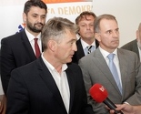 SBiH za sada bez izričite podrške Suljagiću, ali se s DF-om slaže u svemu