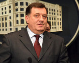 Dodik predložio da studentski dom na Palama nosi ime Radovana Karadžića