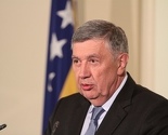 SNSD tvrdi da nisu gubitnici i da njihovi kandidati vode