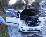 Banja Luka: Automobil se zapalio nasred ulice