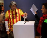 Katalonci izašli na neobavezujući referendum o nezavisnosti