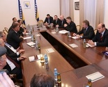 Formiranje vlasti: U Sarajevu počeo sastanak SDA, DF-a i Saveza za promjene