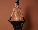 Plastični hirurg fotografijom Kim Kardashian reklamira operacije stražnjice