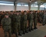Dani otvorenih vrata OSBiH: Sarajevski učenici u posjeti kasarni Rajlovac