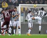 Juventus u finišu utakmice pobijedio Torino, fantastičan gol Pirla