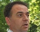 Tahirović: Očekujemo da Haški sud uskoro donese odluku o vraćanju Šešelja u pritvor