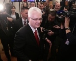 Rezultati se mijenjaju iz minute u minutu: Josipovićeva prednost se smanjuje