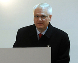 Josipović: Pobijedila je demokratija, čestitam Kolindi Grabar-Kitarović