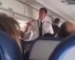 Avion prinudno sletio jer pilot nije mogao ući u kabinu