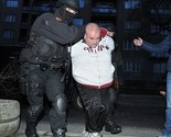 Pripadnici kriminalne grupe uhapšeni u akciji MUP-a KS privedeni u Tužilaštvo