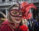 Venecijanski karneval: Zanimljive maske u živim bojama i dobro raspoloženje