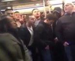 Navijači Chelseaja izbacili tamnoputog muškarca iz metroa