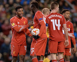 Balotelli oduzeo loptu Hendersonu i izveo penal, Gerrard ga kritikovao zbog nepoštovanja