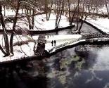 Snimak iz zraka: Ovako pod snijegom izgledaju Vrelo Bosne i Rimski most