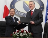 Vlada Japana donira 7,2 miliona KM vlastima u BiH za nabavku hibridnih vozila
